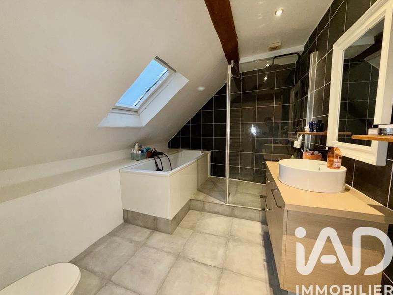 Maison de ville - 122 m² - 6 pièces