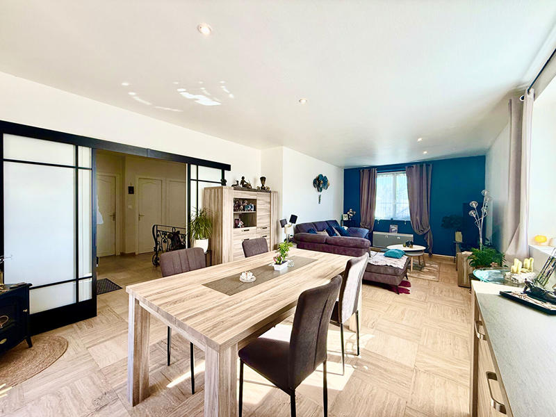 Maison - 114 m² - 6 pièces