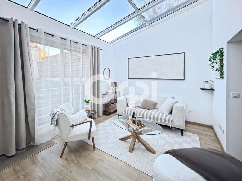 Maison - 90 m² - 3 pièces