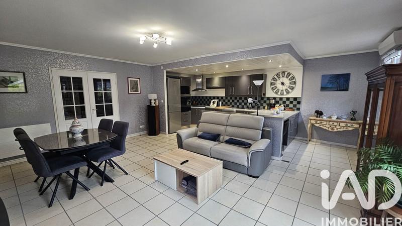 Appartement - 96 m² - 4 pièces