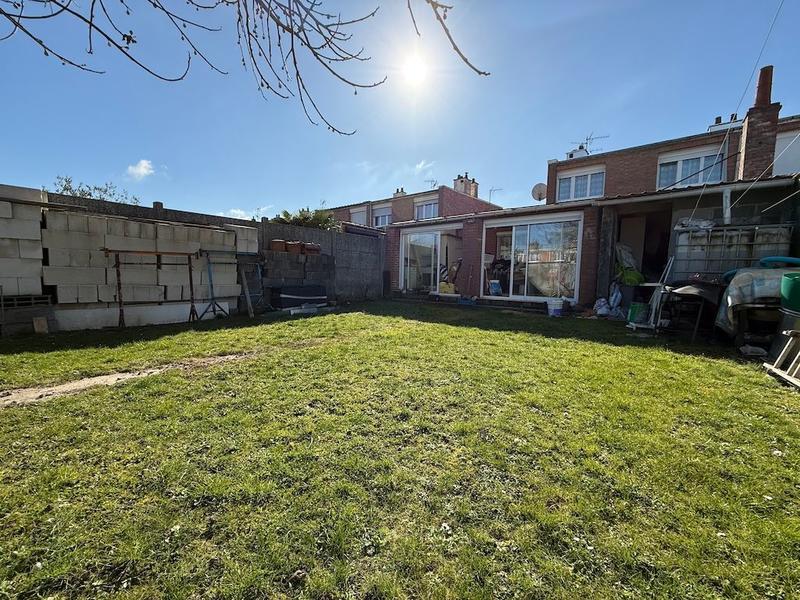 Maison - 105 m² - 5 pièces