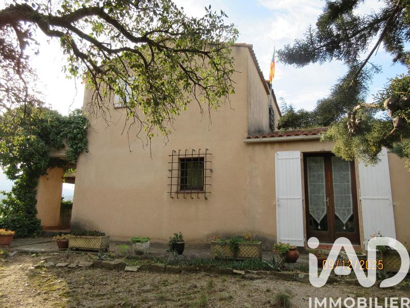 Maison - 275 m² - 10 pièces