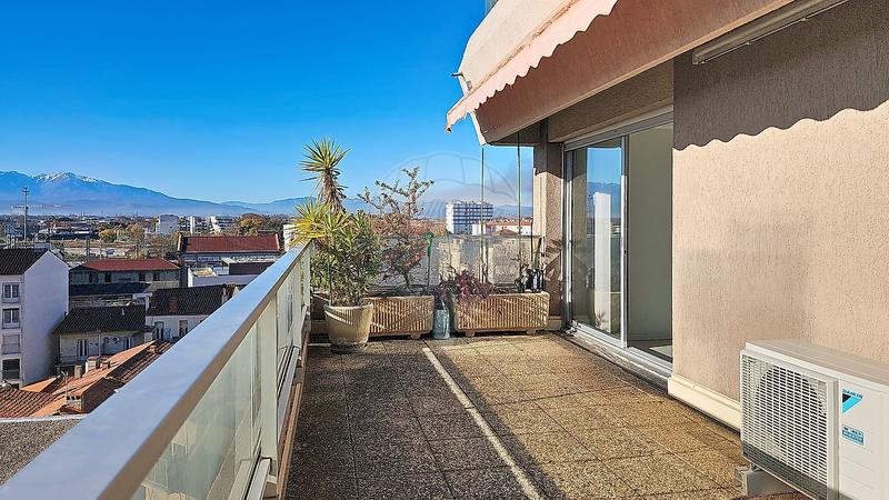 Appartement - 115 m² - 4 pièces