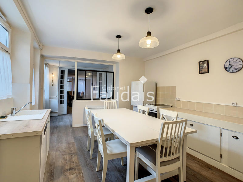 Maison - 101 m² - 5 pièces