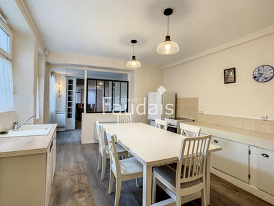 Maison - 101 m² - 5 pièces