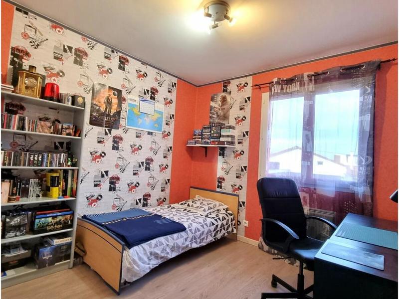 Maison - 122 m² - 6 pièces