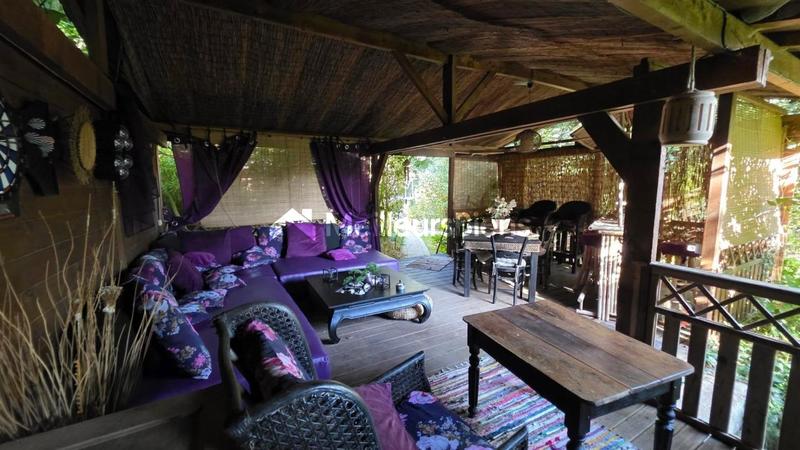 Maison de campagne - 330 m² - 10 pièces