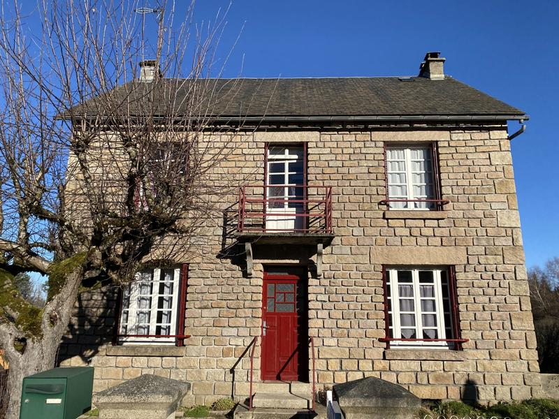 Maison ancienne - 118 m² - 7 pièces