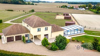 Haras - 250 m² - 7 pièces
