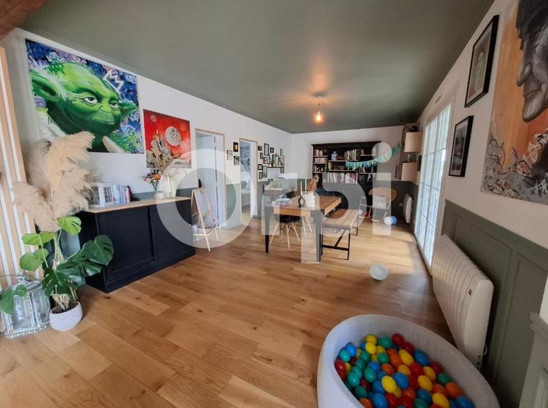 Maison - 151 m² - 6 pièces