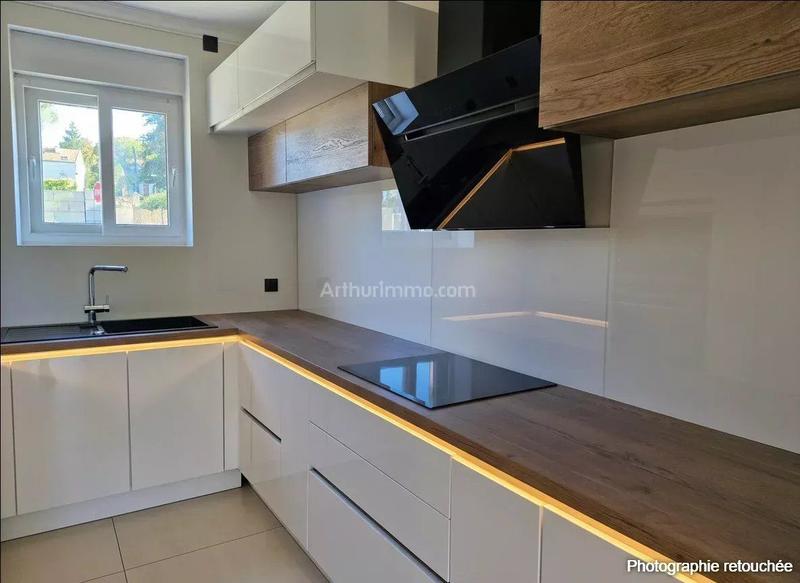 Maison - 110 m² - 6 pièces