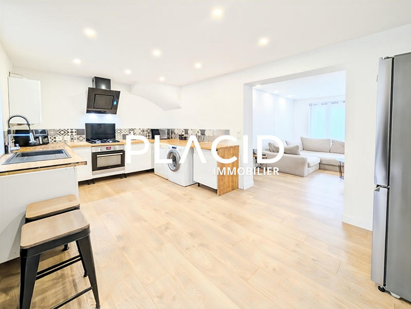 Maison - 109 m² - 5 pièces