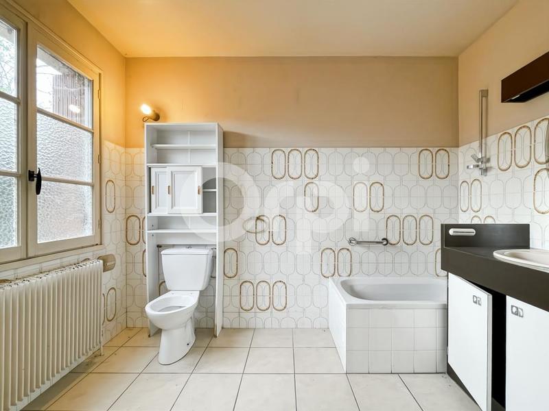 Maison - 150 m² - 4 pièces