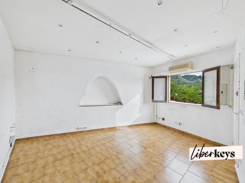 Studio - 25 m² - 1 pièce