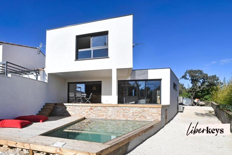 Villa - 140 m² - 5 pièces