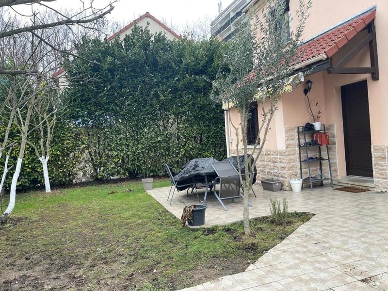 Maison - 130 m² - 7 pièces