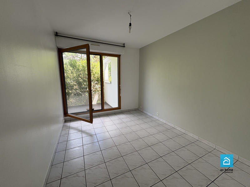 Appartement - 66 m² - 2 pièces