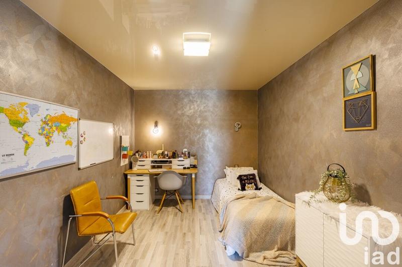 Maison - 294 m² - 7 pièces