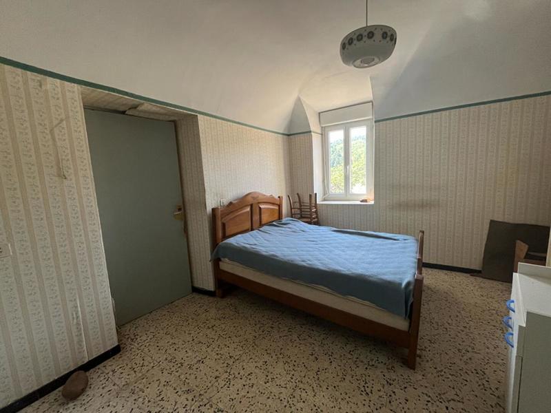 Maison en pierre - 103 m² - 5 pièces