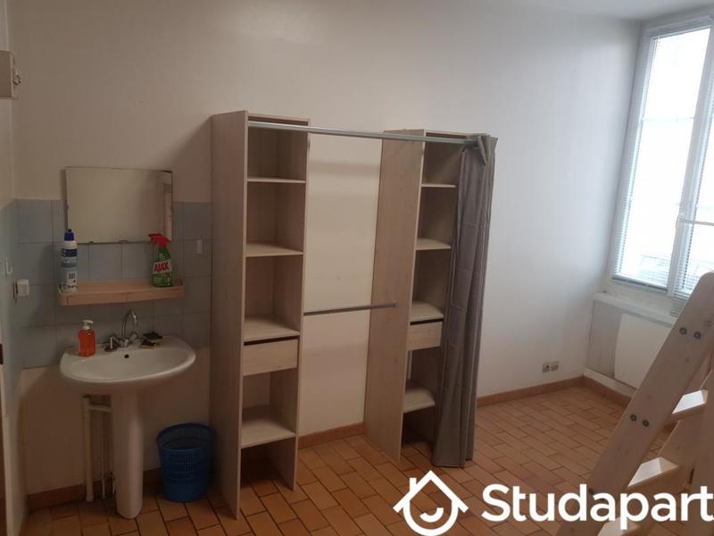 Chambre - 18 m² - 1 pièce