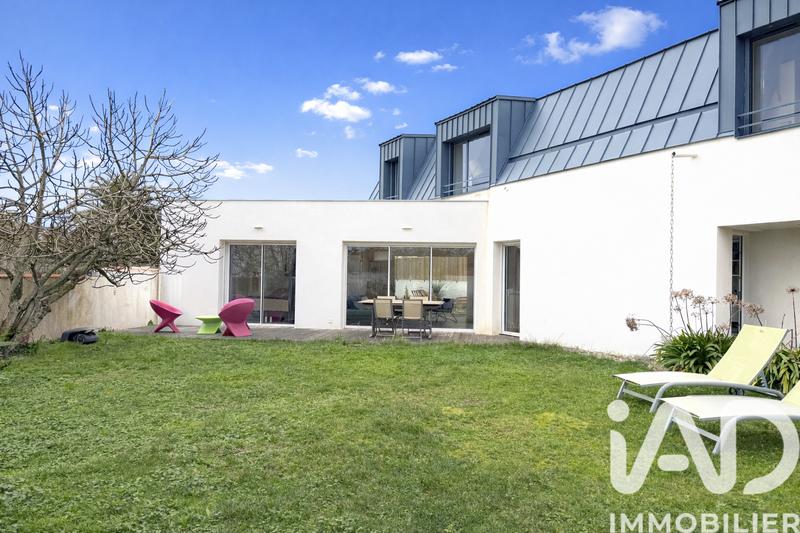 Maison de maîtres - 145 m² - 5 pièces