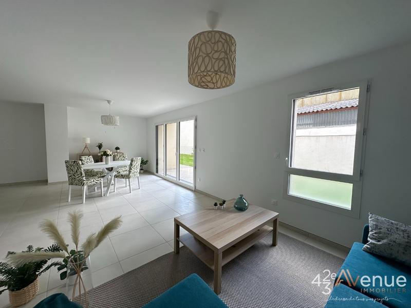 Maison - 97 m² - 4 pièces