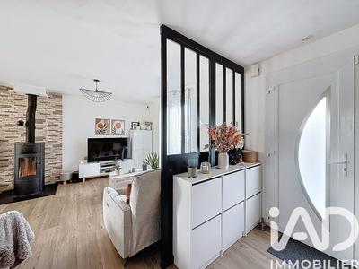Maison - 88 m² - 5 pièces