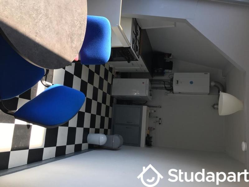 Chambre - 12 m² - 1 pièce