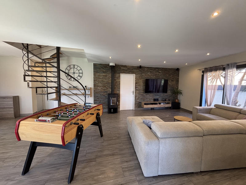 Maison - 147 m² - 6 pièces