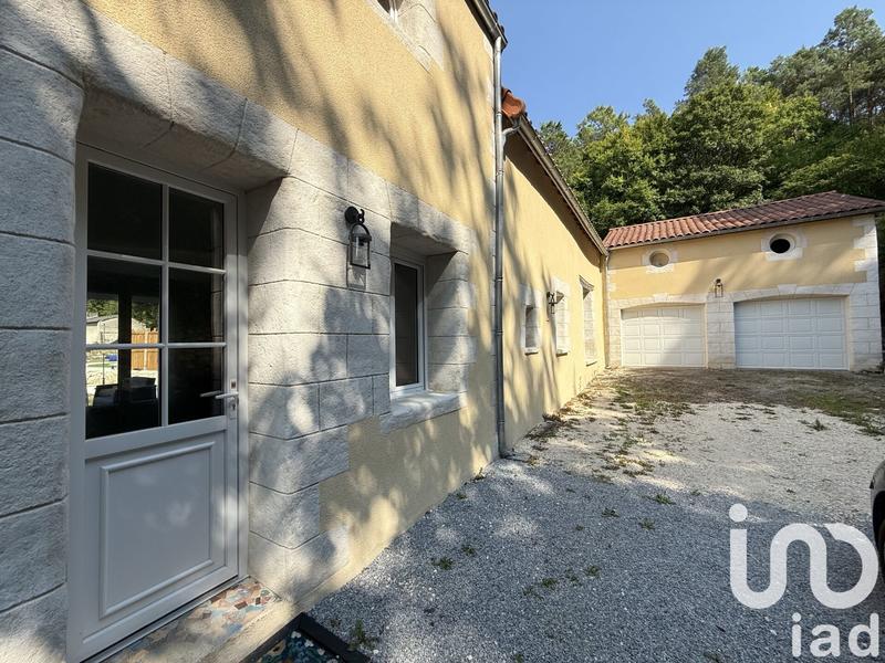 Maison - 215 m² - 8 pièces