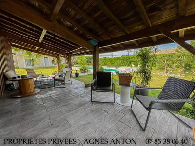 Maison - 148 m² - 6 pièces