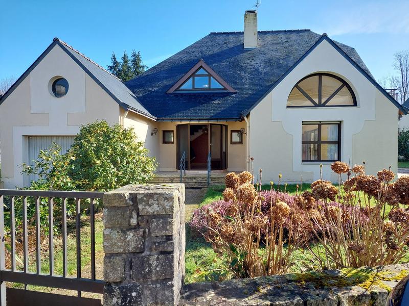 Maison - 188 m² - 7 pièces