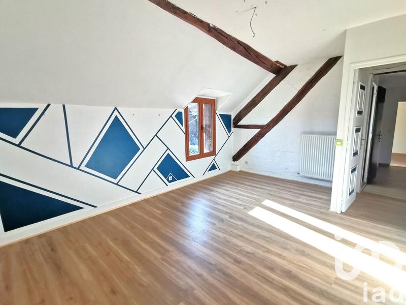 Maison - 177 m² - 8 pièces