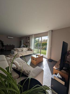 Maison de ville - 103 m² - 5 pièces