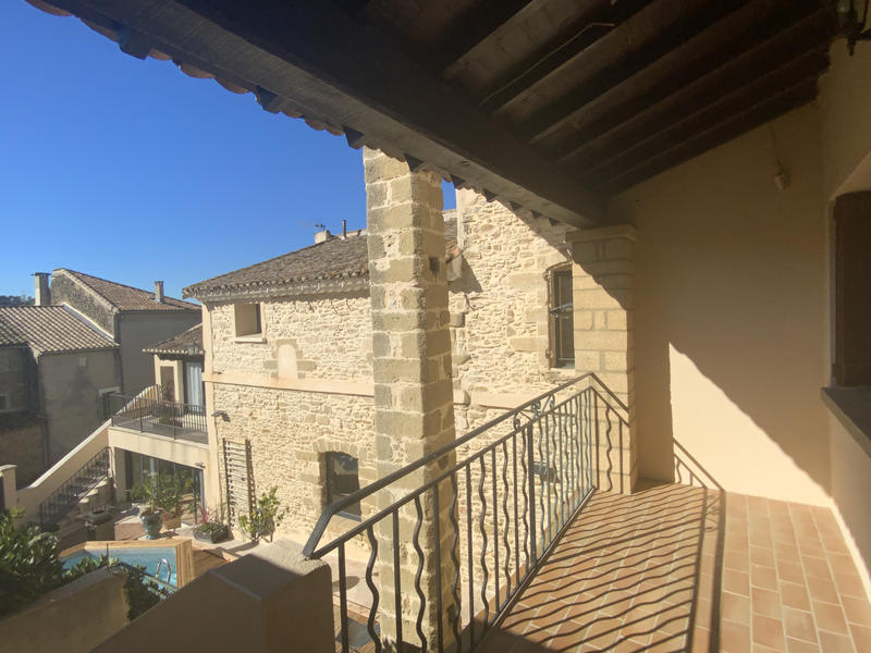 Maison - 300 m² - 7 pièces