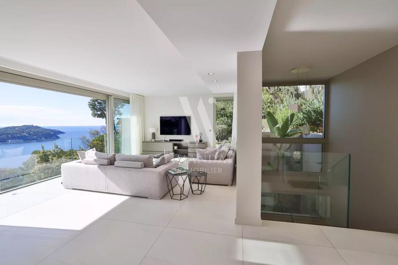 Villa - 330 m² - 10 pièces