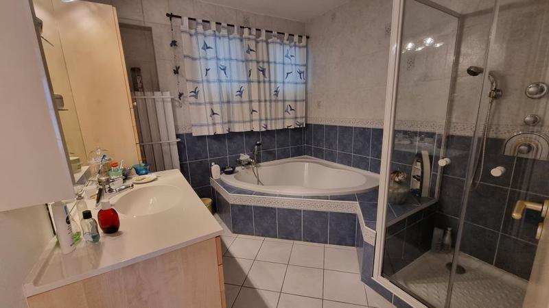 Villa - 214 m² - 7 pièces