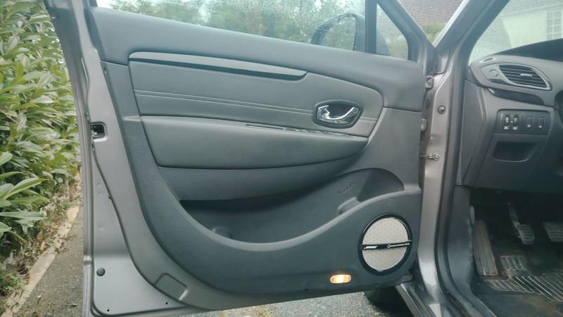 Renault Grand Scénic 3 1.5 dCi Energy 110 eco2 Bose - 7 places Toit ouvrant