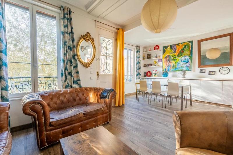 Maison - 90 m² - 5 pièces