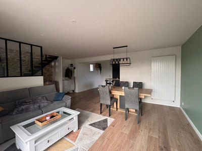 Maison - 104 m² - 4 pièces