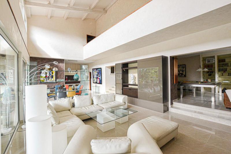 Villa - 207 m² - 5 pièces