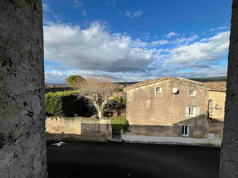 Maison - 300 m² - 6 pièces