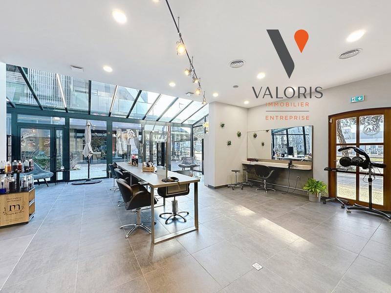 Fonds de commerce - 130 m²