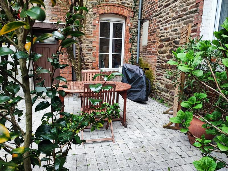 Fonds de commerce - 27 m²