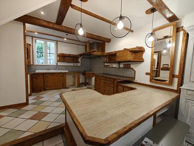 Maison de village - 105 m² - 4 pièces