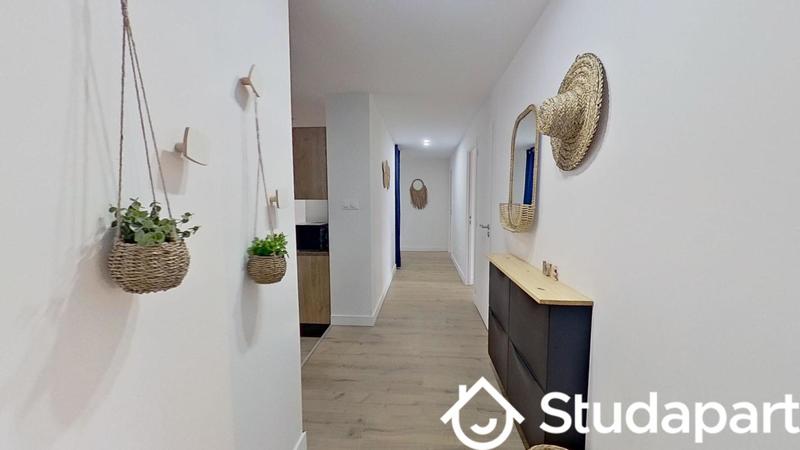 Chambre - 12 m² - 1 pièce