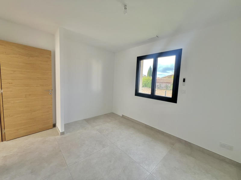 Villa - 99 m² - 4 pièces