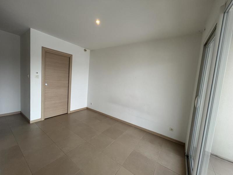 Appartement - 105 m² - 5 pièces