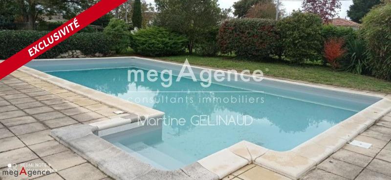 Maison - 180 m² - 7 pièces