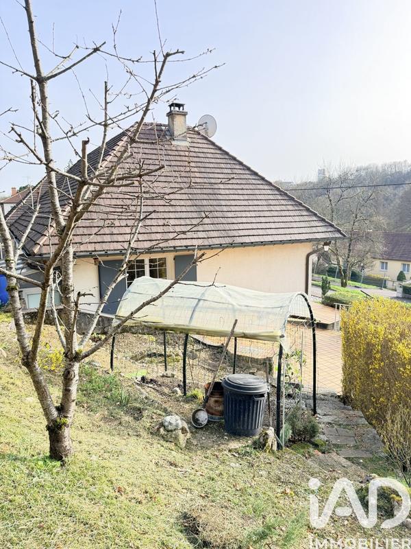 Maison - 96 m² - 4 pièces